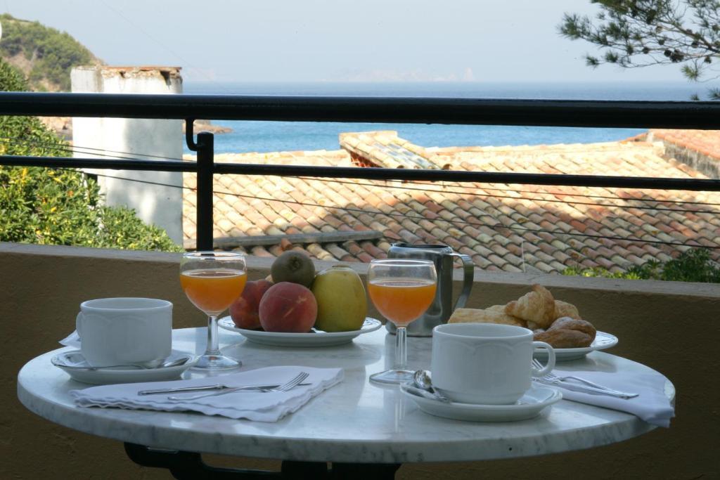 Hotel Sa Riera Begur Eksteriør billede